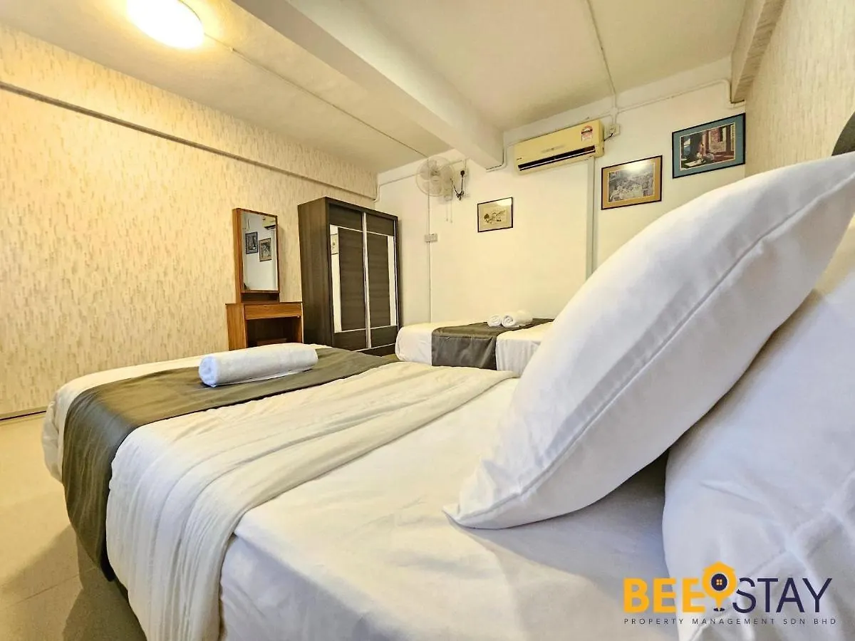Villa Bangsar Three Storey Luxury Landed House 19Pax Kuala Lumpur