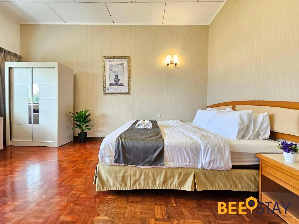 Bangsar Three Storey Luxury Landed House 19Pax Kuala Lumpur