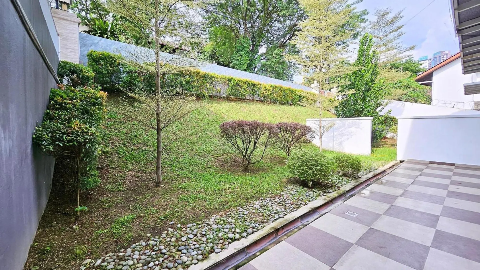 Bangsar Three Storey Luxury Landed House 19Pax Kuala Lumpur Villa