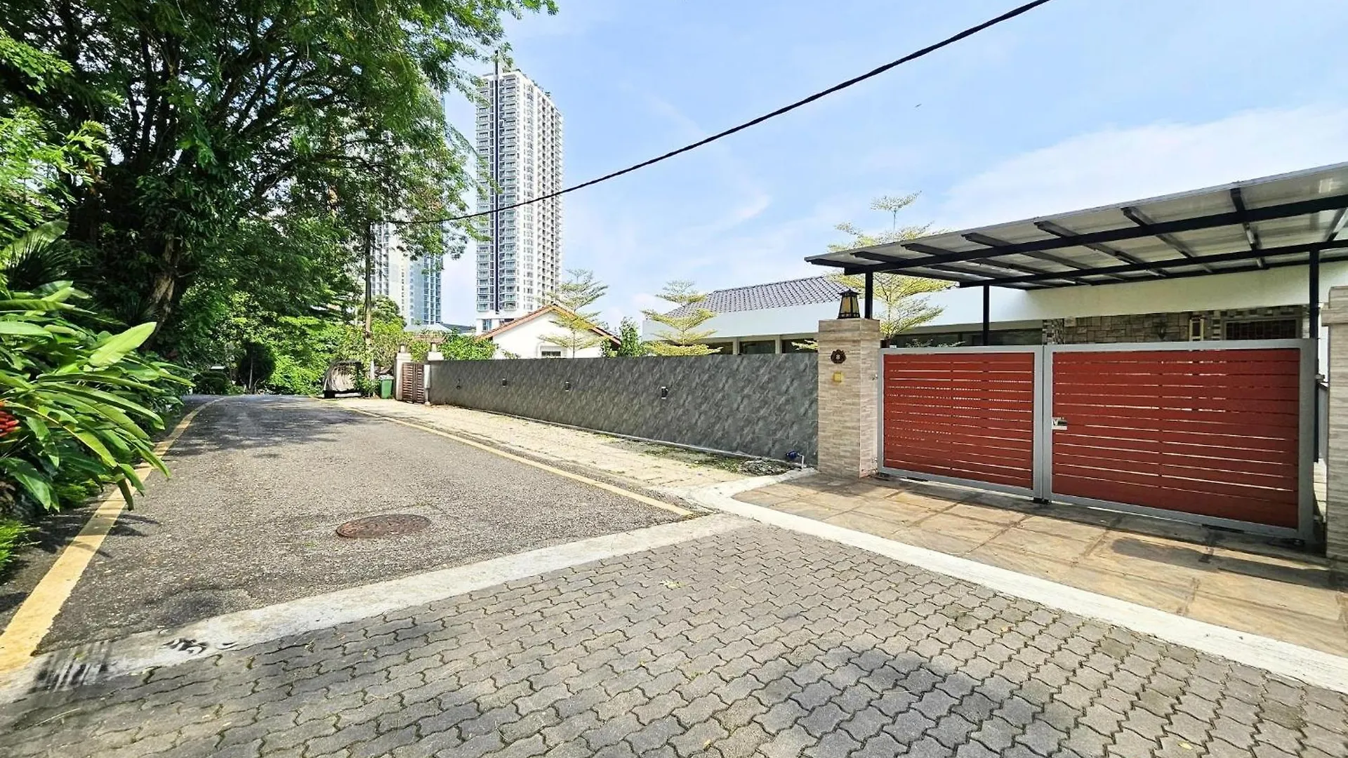 Bangsar Three Storey Luxury Landed House 19Pax Kuala Lumpur Villa